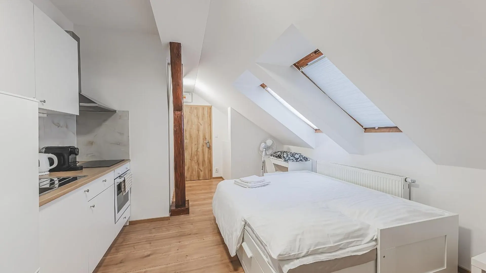 Flat Near Prague Castle Stylish & Prime Location 1 Apartamento